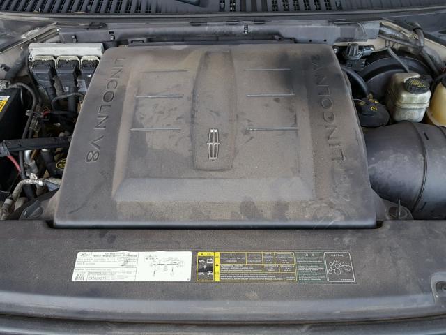 5LMFU27505LJ02666 - 2005 LINCOLN NAVIGATOR GOLD photo 7