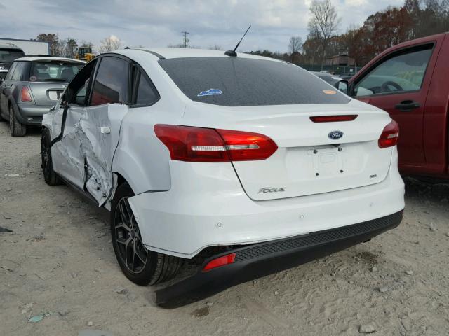 1FADP3H21HL298790 - 2017 FORD FOCUS SEL WHITE photo 3