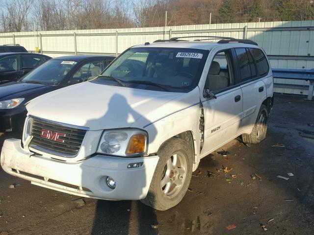 1GKDT13SX52365491 - 2005 GMC ENVOY WHITE photo 2