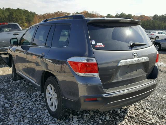 5TDZK3EH9DS096313 - 2013 TOYOTA HIGHLANDER GRAY photo 3