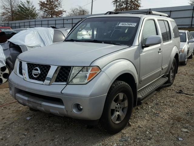 5N1AR18WX7C614874 - 2007 NISSAN PATHFINDER SILVER photo 2