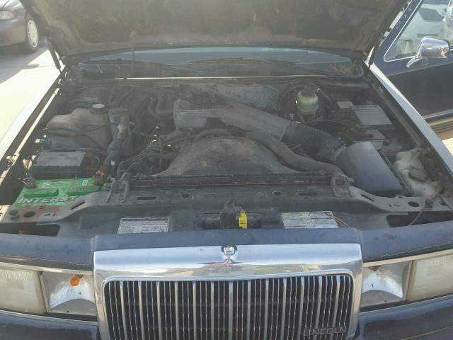 1LNLM81W5RY686176 - 1994 LINCOLN TOWN CAR E GRAY photo 7