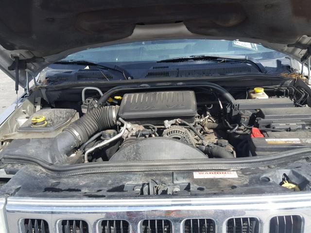 1J8HG48N57C672692 - 2007 JEEP COMMANDER SILVER photo 7