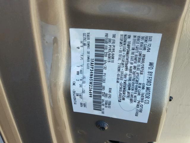 1FAFP34N65W226499 - 2005 FORD FOCUS ZX4 GOLD photo 10