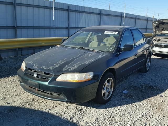 1HGCG5659XA008225 - 1999 HONDA ACCORD EX GREEN photo 2