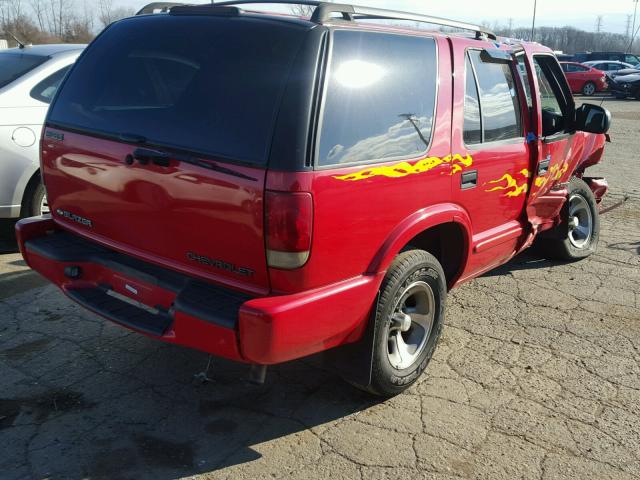 1GNCS13W32K200995 - 2002 CHEVROLET BLAZER RED photo 4