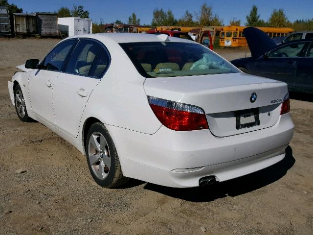 WBANF73547CU22914 - 2007 BMW 530 XI WHITE photo 3