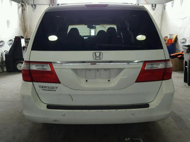 5FNRL38836B046779 - 2006 HONDA ODYSSEY TO WHITE photo 9