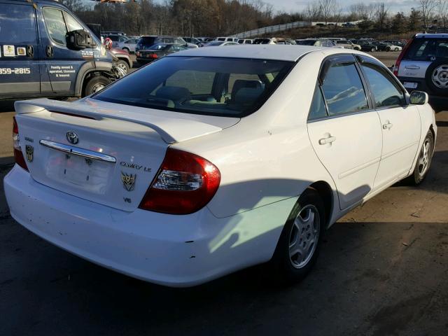 4T1BF32K22U020426 - 2002 TOYOTA CAMRY LE WHITE photo 4