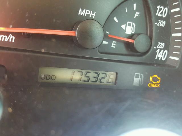 4T1BF32K22U020426 - 2002 TOYOTA CAMRY LE WHITE photo 8