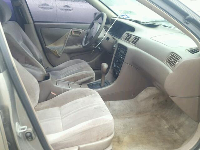 JT2BG22K8X0269784 - 1999 TOYOTA CAMRY LE 米色 照片 5