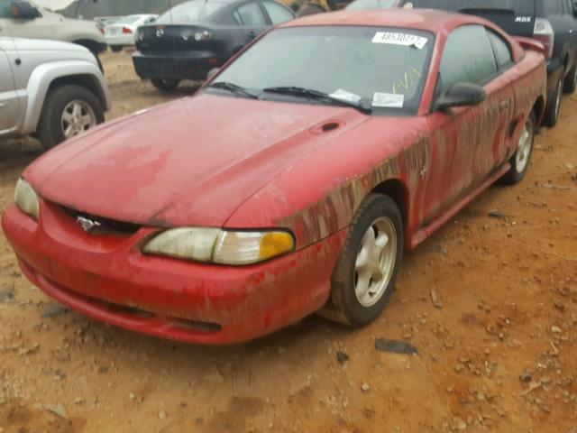 1FAFP4047WF157682 - 1998 FORD MUSTANG RED photo 2