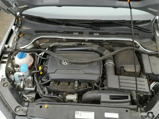 3VWD17AJ6EM359112 - 2014 VOLKSWAGEN JETTA SE Gümüş foto 7