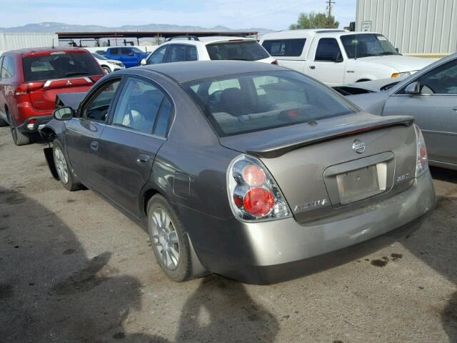 1N4AL11D65C148572 - 2005 NISSAN ALTIMA S GOLD photo 3