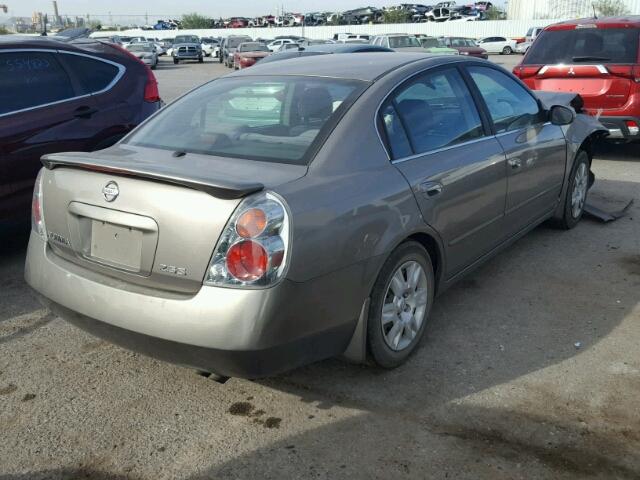 1N4AL11D65C148572 - 2005 NISSAN ALTIMA S GOLD photo 4