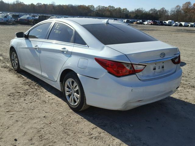 5NPEB4AC6BH020288 - 2011 HYUNDAI SONATA GLS WHITE photo 3