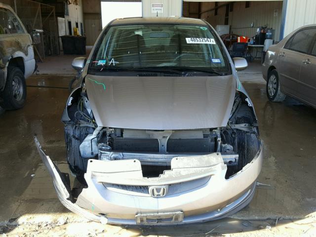 JHMGD38647S059398 - 2007 HONDA FIT S GRAY photo 9