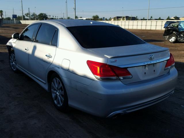 4T1BK3DB5BU405360 - 2011 TOYOTA AVALON BAS GRAY photo 3