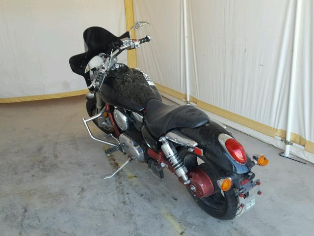 JKBVNKF116A000424 - 2006 KAWASAKI VN1600 F RED photo 3