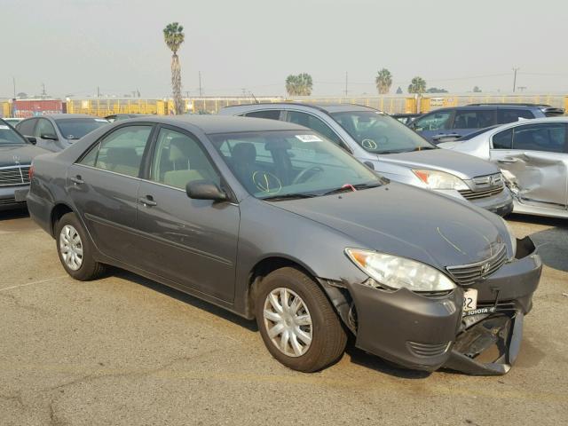 4T1BE32K85U983290 - 2005 TOYOTA CAMRY LE GRAY photo 1