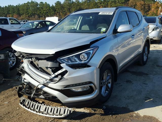 5XYZU3LB9HG495721 - 2017 HYUNDAI SANTA FE S SILVER photo 2