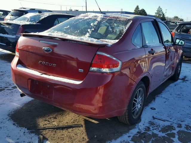 1FAHP3FN6BW130096 - 2011 FORD FOCUS SE RED photo 4