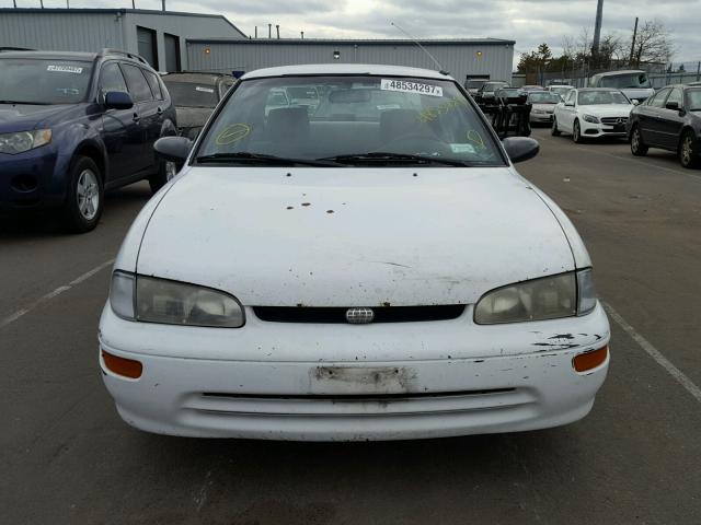 1Y1SK5264SZ080172 - 1995 GEO PRIZM BASE WHITE photo 9