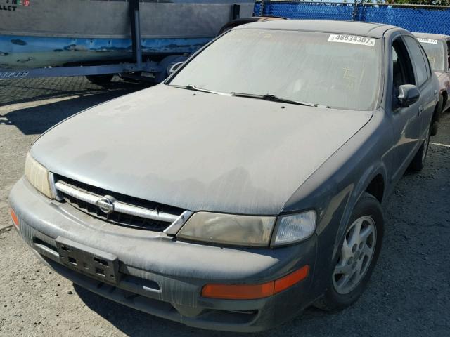 JN1CA21D9XT809418 - 1999 NISSAN MAXIMA GLE GREEN photo 2