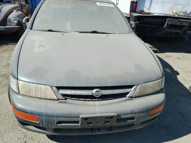 JN1CA21D9XT809418 - 1999 NISSAN MAXIMA GLE GREEN photo 9