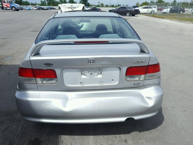 1HGEJ8245YL060224 - 2000 HONDA CIVIC EX 银色 照片 9