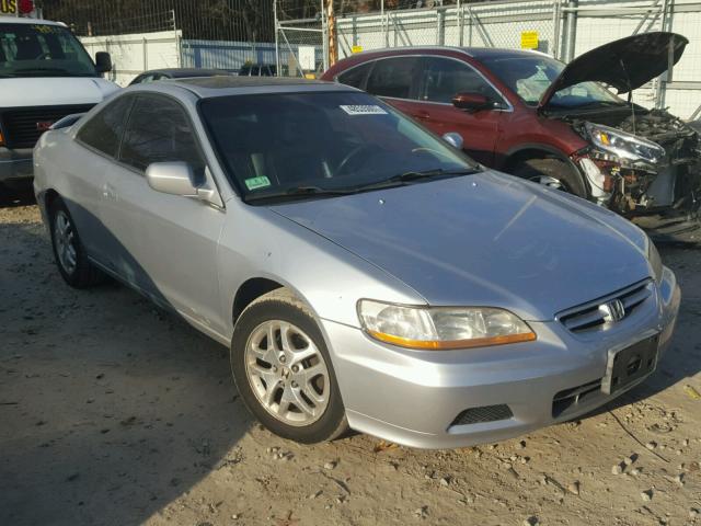 1HGCG225X1A030195 - 2001 HONDA ACCORD EX SILVER photo 1