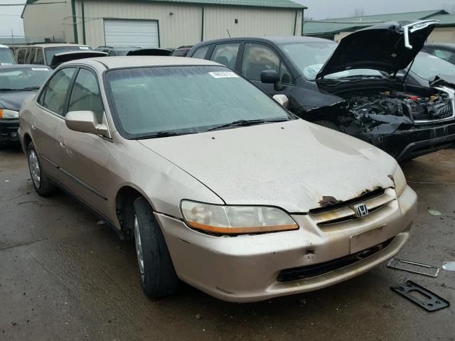 1HGCG5645YA065465 - 2000 HONDA ACCORD LX BEIGE photo 1