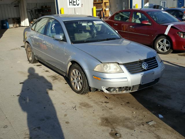 WVWPD63B92P295936 - 2002 VOLKSWAGEN PASSAT GLS SILVER photo 1