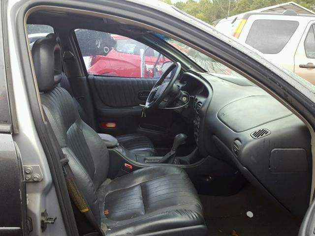 1G2WP52K6WF311489 - 1998 PONTIAC GRAND PRIX Մոխրագույն լուսանկար 5