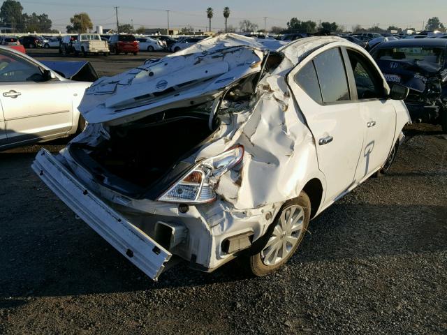 3N1CN7AP4FL955272 - 2015 NISSAN VERSA S WHITE photo 4