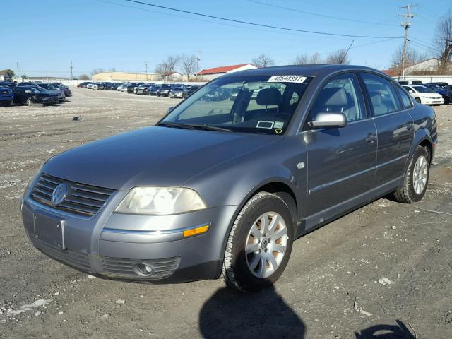 WVWPD63B63P444532 - 2003 VOLKSWAGEN PASSAT GLS GRAY photo 2