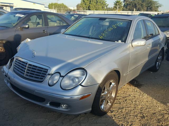 WDBUF56J86A935829 - 2006 MERCEDES-BENZ E 350 SILVER photo 2