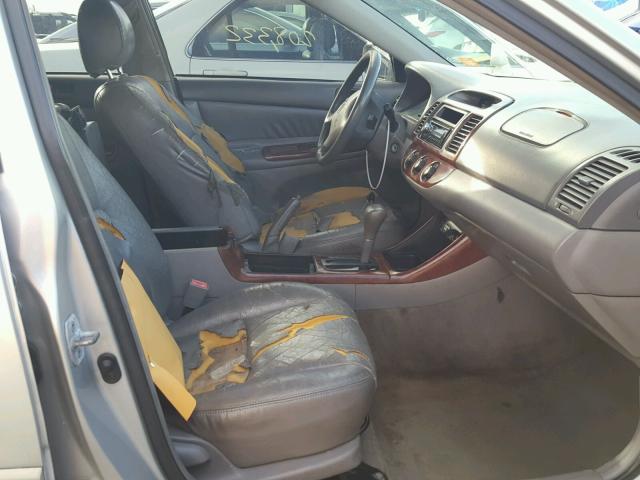 4T1BE32K83U643019 - 2003 TOYOTA CAMRY LE BEIGE photo 5