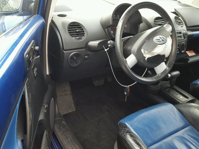 3VWCD21C63M442043 - 2003 VOLKSWAGEN NEW BEETLE 蓝色 照片 9