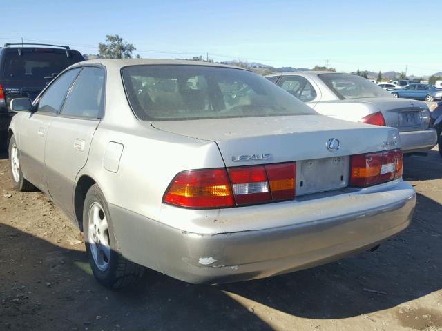 JT8BF22G8V5007042 - 1997 LEXUS ES 300 BEIGE photo 3