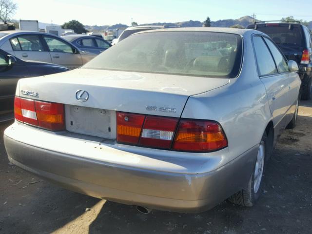 JT8BF22G8V5007042 - 1997 LEXUS ES 300 BEIGE photo 4