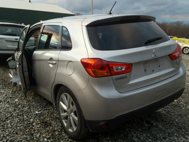 4A4AP3AU8EE002357 - 2014 MITSUBISHI OUTLANDER SILVER photo 3