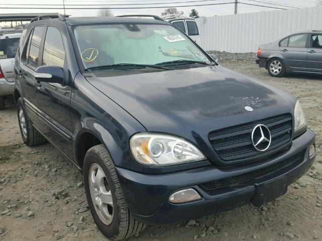 4JGAB54E32A315837 - 2002 MERCEDES-BENZ ML 320 BLUE photo 1