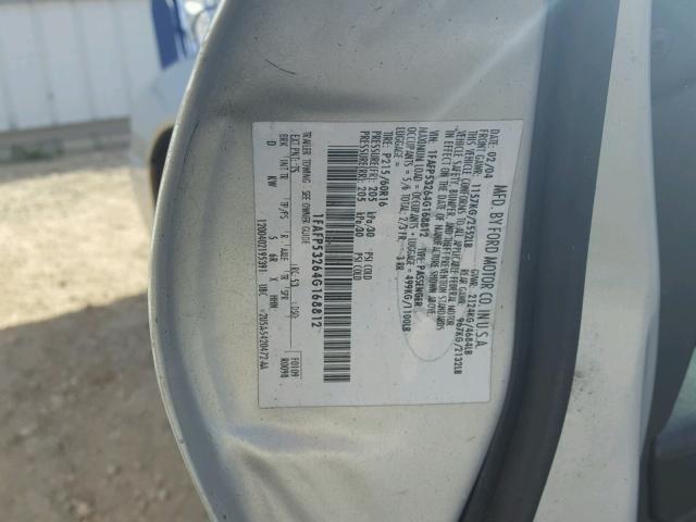 1FAFP53264G168812 - 2004 FORD TAURUS SE GRAY photo 10