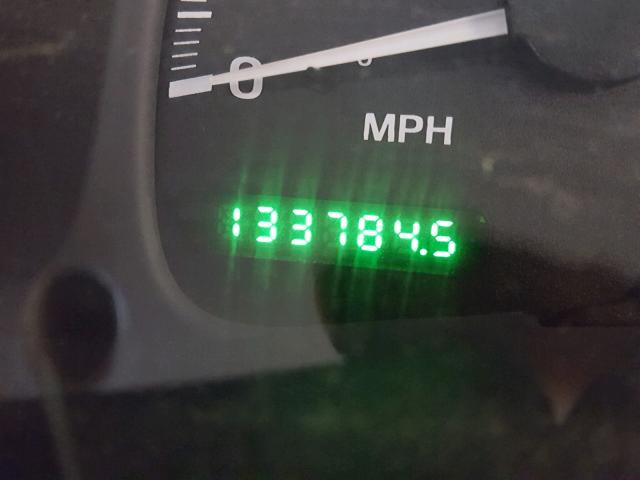 5LMEU27R22LJ15543 - 2002 LINCOLN NAVIGATOR 灰色 照片 8