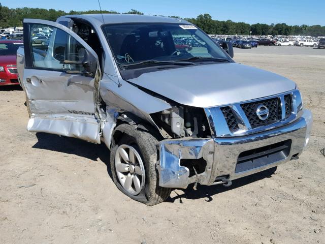 1N6BA0CA4BN319592 - 2011 NISSAN TITAN S SILVER photo 1