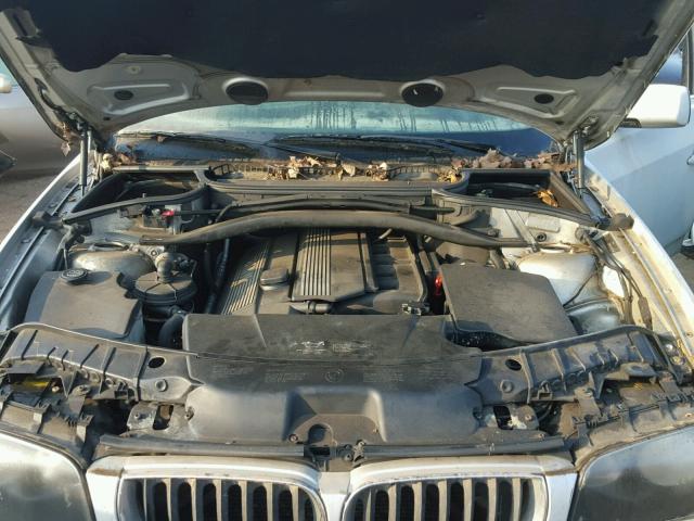 WBXPA93455WD13909 - 2005 BMW X3 3.0I SILVER photo 7