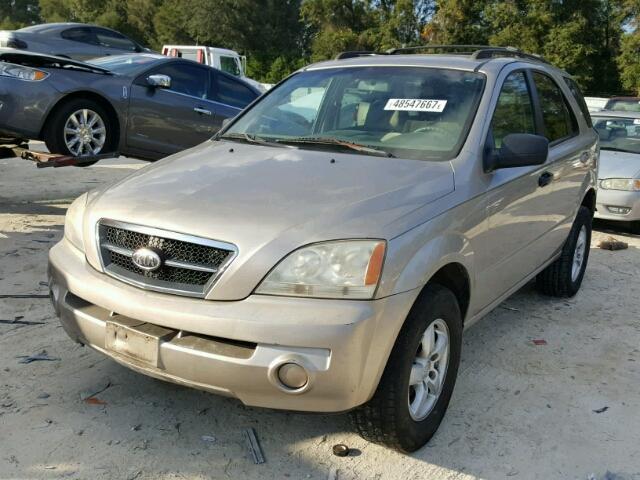 KNDJD733765535667 - 2006 KIA SORENTO EX GOLD photo 2