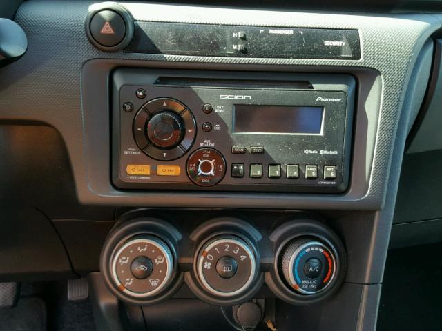 JTKJF5C70C3025954 - 2012 TOYOTA SCION TC 白色 照片 9