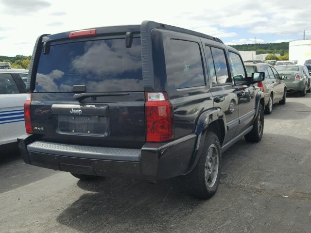 1J8HG48K88C111653 - 2008 JEEP COMMANDER BLACK photo 4
